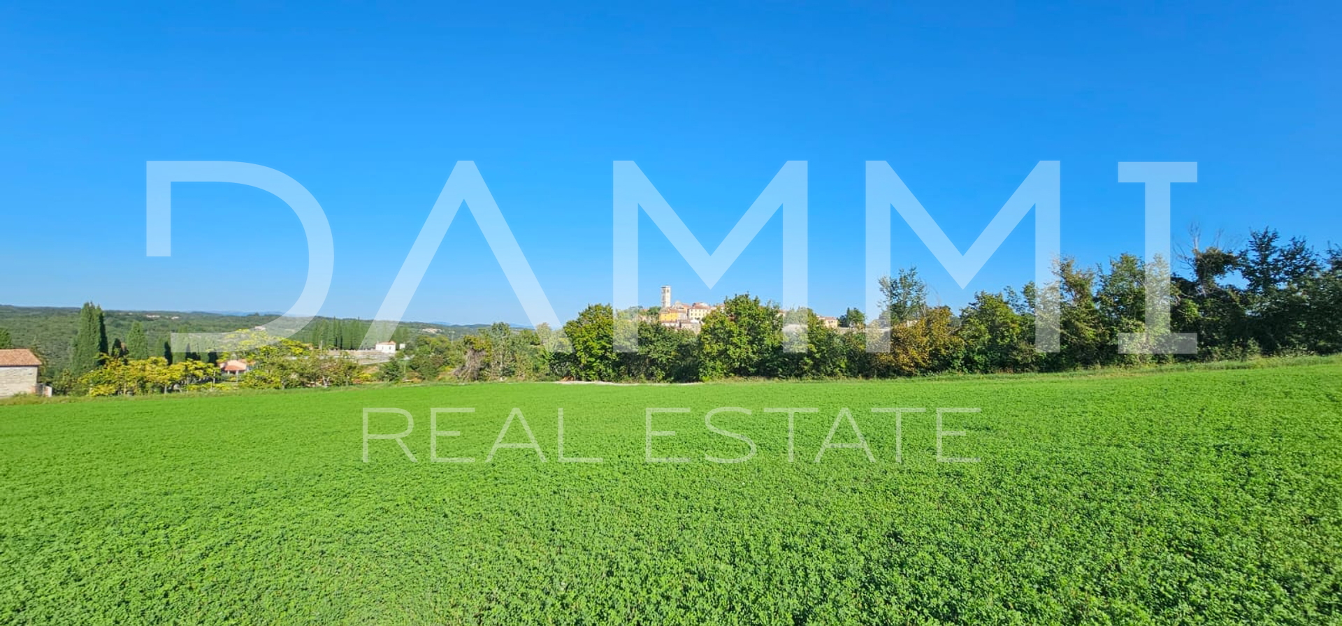 ISTRIA, OPRTALJ - Building plot with building permission and open view